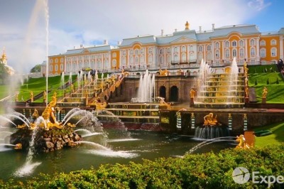 St Petersburg Vacation Travel Guide