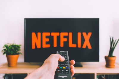 How To Save On Entertainment Options Like Netflix As A Student?